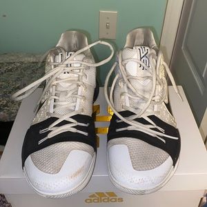 Nike Kyrie Irving basketball sneakers